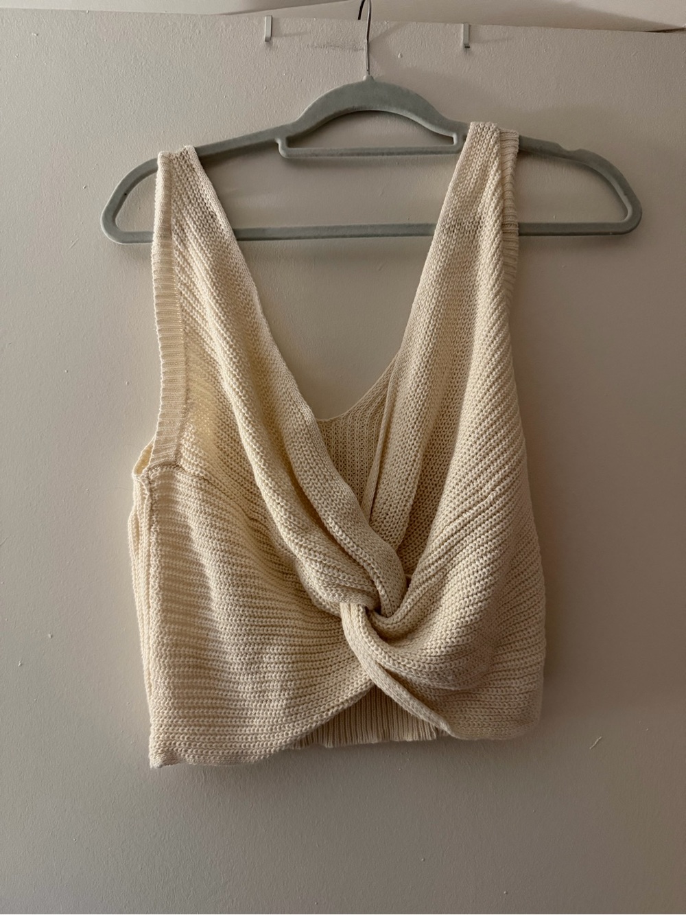 Lulus crop tie back tank top